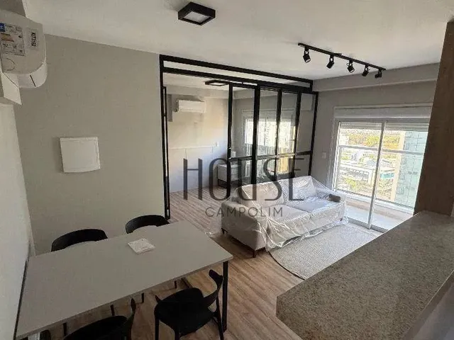 Imagem: O apartamento possui 1 Dormitório, 1 Banheiro, 1 Vaga na