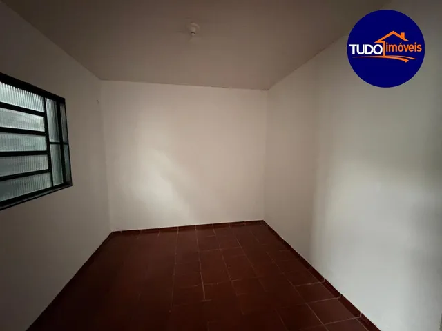 Imagem 4: Imperdível! Casa à venda em Brasília-DF, bairro Santa Maria: 2 quartos, 1 banheiro, 2