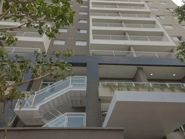Imagem 3: À 5 Min À Pé do Metrô. Apartamento 75 M² • 3 Quartos • 1 Suíte • 1 Vaga