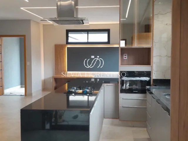 Imagem 1: 0 Casa com 3 dormitórios