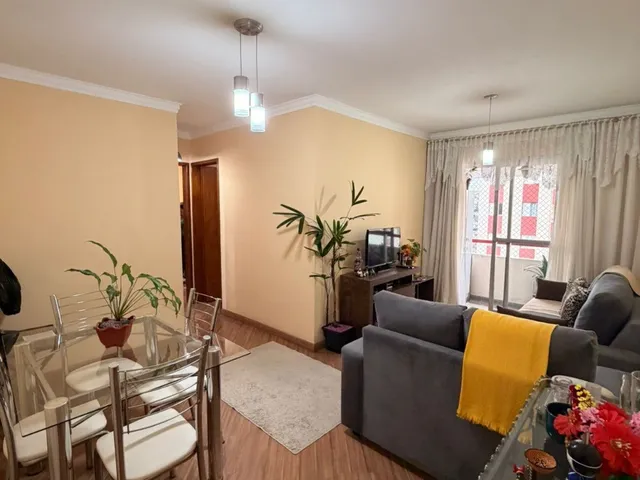 Imagem: O apartamento possui 2 Dormitórios, 1 Banheiro, 1 Vaga na