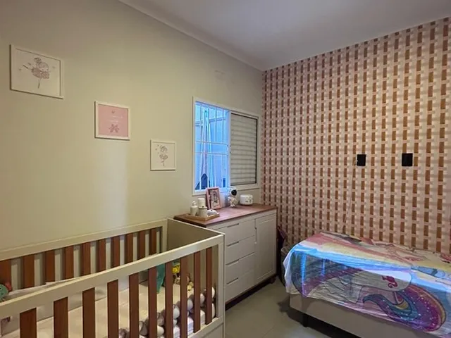 Imagem 4: Linda casa com ótimo padrão de acabamento para venda em Bonfim no Santa Cecilia, 3