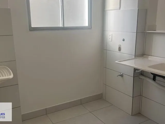 Imagem 11: Vendo Apartamento em Candeias, 2 Quartos, Condomínio Recanto do Sol, com Piscina e Churra
