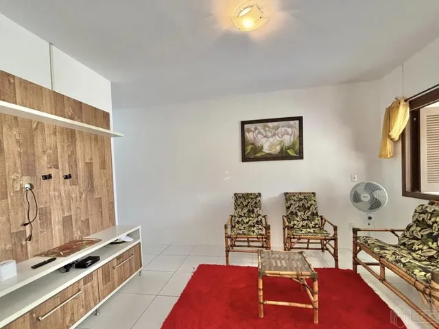 Imagem 4: Casa à venda em Nova Tramandaí com 2 dormitórios (1 suíte), forro em laje!