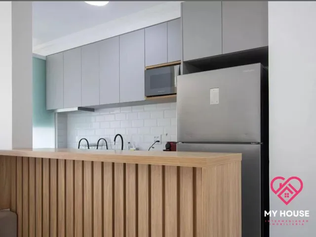 Imagem: O apartamento possui 2 Dormitórios, 1 Suíte, 2 Banheiros,
