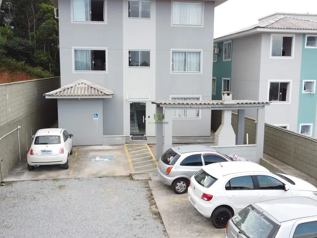 Imagem 2: Apartamento para Venda em Biguaçu, com 2 Quartos