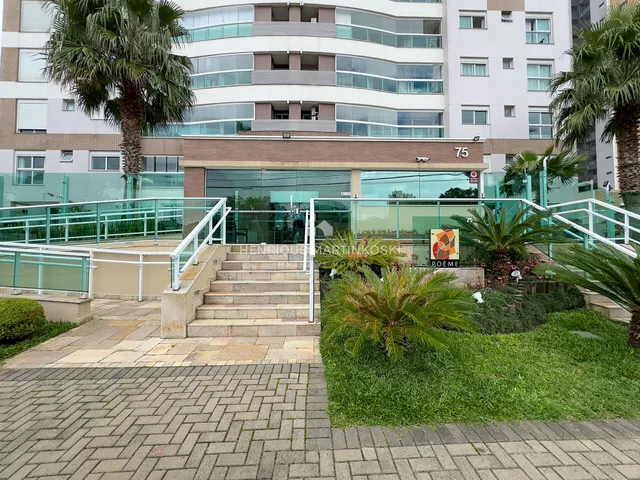 Imagem 12: Apartamento com 3 suítes e duas vagas. Andar alto e Churrasqueira na Varanda