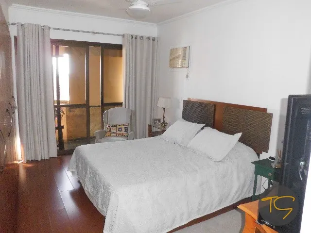 Imagem 6: Cobertura Cambui, 3 Dormitórios, 1 Suítes, 4 Banheiro, 2 Vagas na Garagem, 170M² De