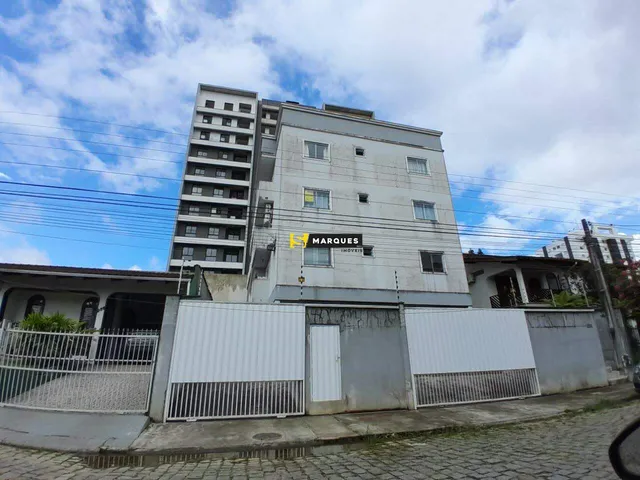 Imagem: O apartamento possui 2 Dormitórios, 1 Banheiro, 1 Vaga na