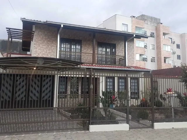 Imagem: Casa À Venda no Bairro Guanabara - Joinville/Sc