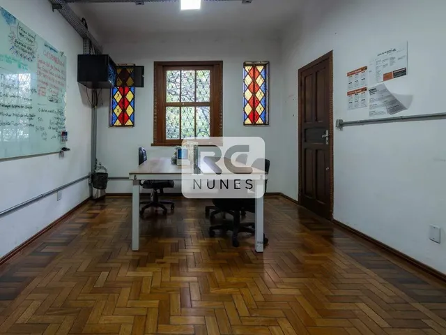 Imagem: Casa Á Venda, 5 Quartos, 2 Suítes, 5 Banheiros