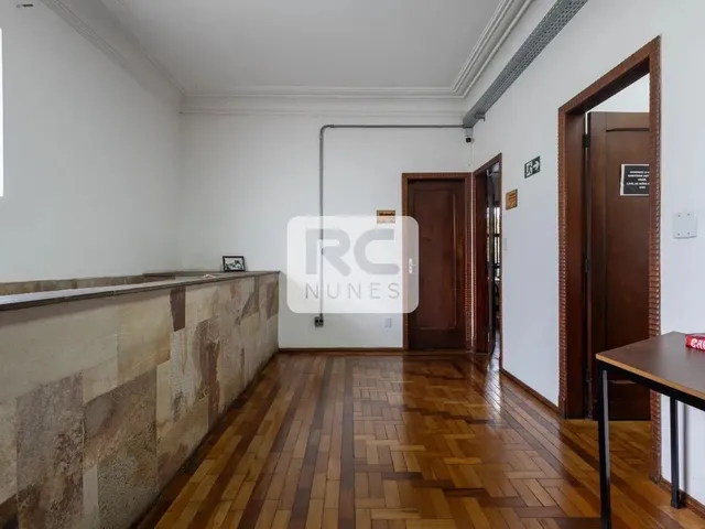 Imagem 3: Casa Á Venda, 5 Quartos, 2 Suítes, 5 Banheiros, Floresta - Belo Horizonte/Mg