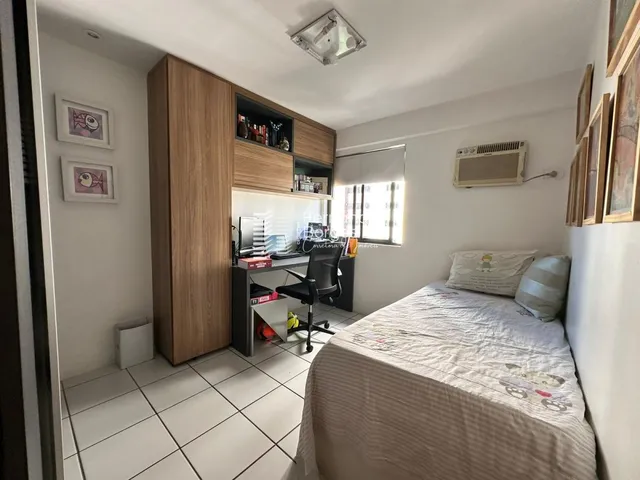 Imagem 12: Apartamento para Venda em Recife, Poço, 3 Dormitórios, 1 Suíte, 1 Banheiro, 2 Vagas