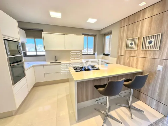 Imagem 12: Apartamento com 3 Suítes e Duas Garagens, Vista Mar, Beira Mar