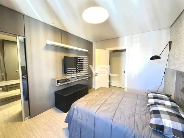 Imagem 4: Apartamento com 3 Suítes e Duas Garagens, Vista Mar, Beira Mar