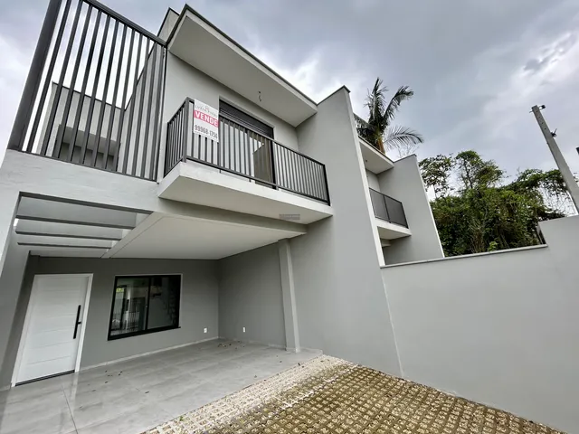 Imagem: Sobrado Geminado Novo À Venda no Bairro