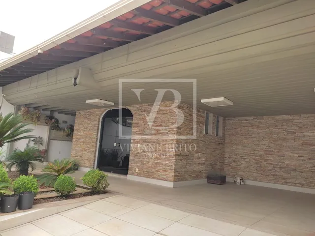 Imagem: Casa À Venda, com 280M2 de Área Construída