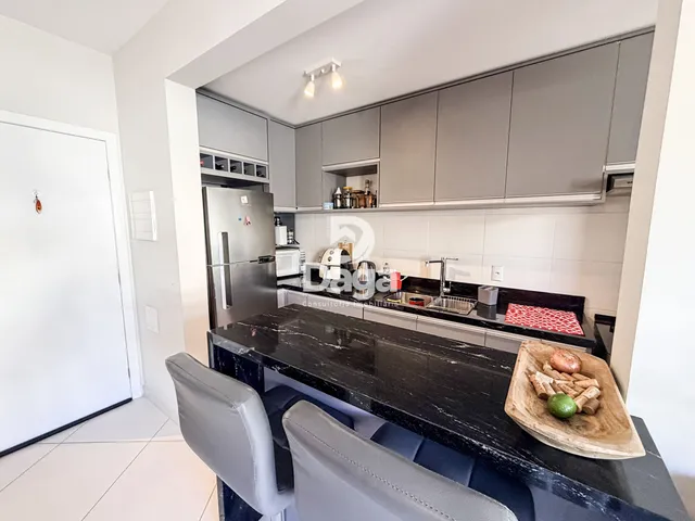 Imagem 10: Apartamento 2 Dormitórios com Suíte na Carvoeira, Florianópolis/SC