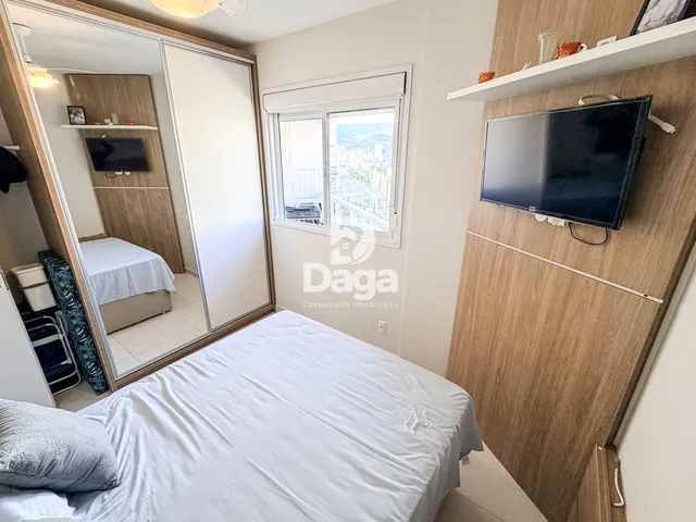 Imagem 5: Apartamento 2 Dormitórios com Suíte na Carvoeira, Florianópolis/SC