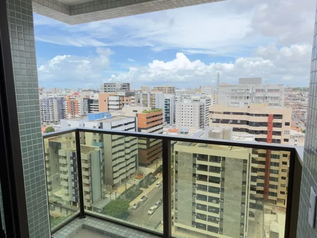 Imagem 15: 02 Quartos Sendo Um Suíte, com Duas Varandas e Móveis Fixos, na Ponta Verde
