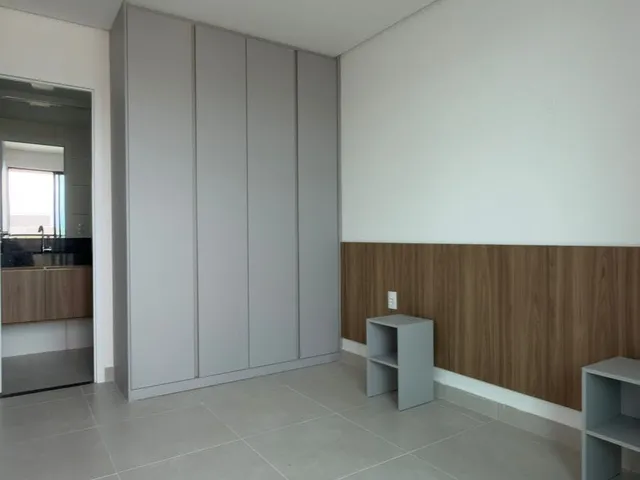 Imagem 14: 02 Quartos Sendo Um Suíte, com Duas Varandas e Móveis Fixos, na Ponta Verde