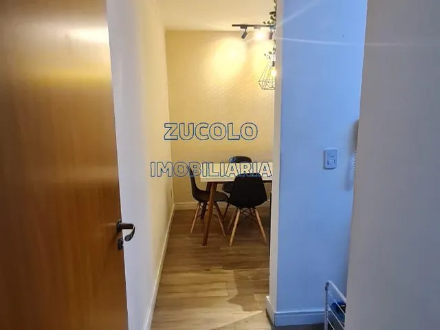 Imagem: O apartamento possui 2 Dormitórios, 1 Banheiro, 1 Vaga na