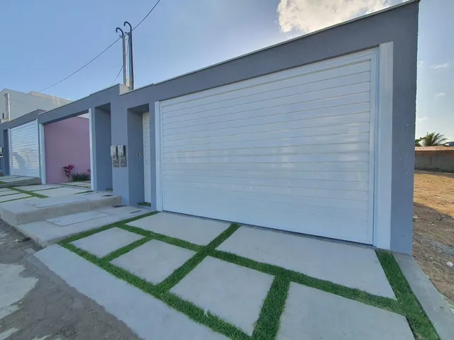 Imagem: A casa possui 3 Dormitórios, 3 Suítes, 2 Banheiros, 2