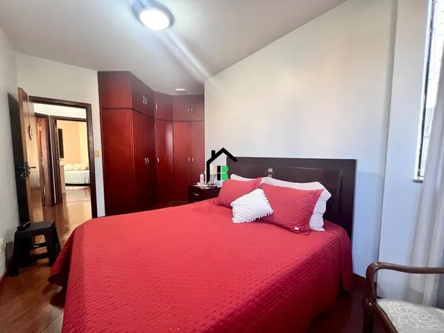 Imagem 14: Apartamento central com 3 quartos, suíte, salas amplas, lavabo e móveis planejad