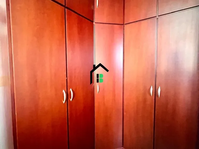 Imagem 15: Apartamento central com 3 quartos, suíte, salas amplas, lavabo e móveis planejad