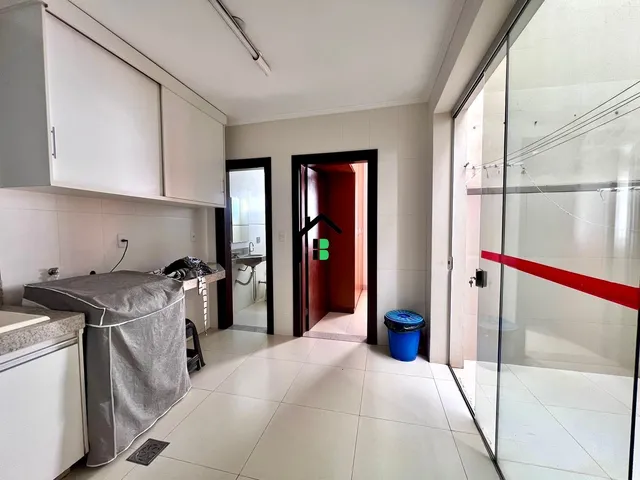 Imagem 13: Apartamento central, 4 quartos, suíte, planejados