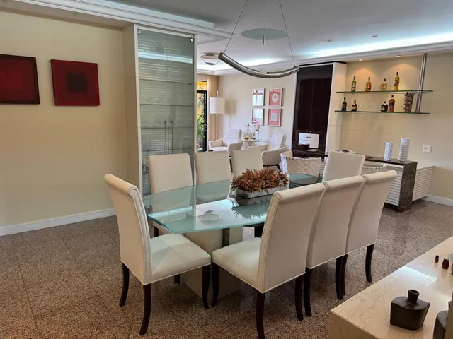 Imagem 4: Apartamento piso granito, 178m2, 3 suites, 3 vagas, closet, lavabo, ventilado