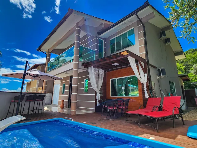 Imagem: Casa na Enseada de Brito 3Dorm/1Suíte c/Piscina