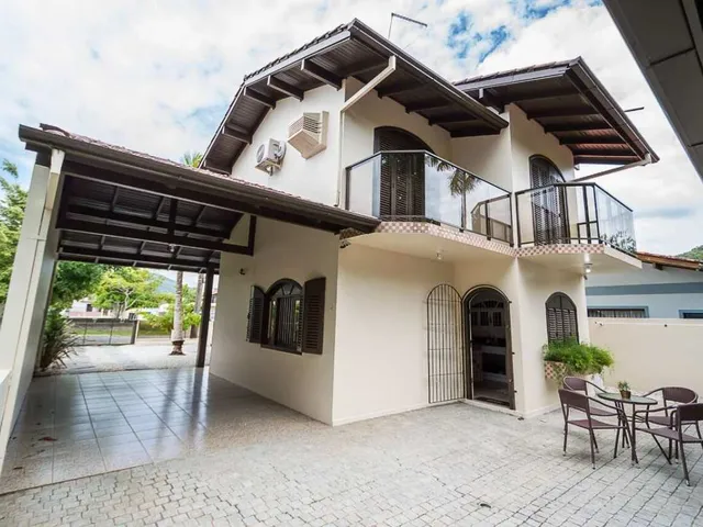 Imagem: Casa à venda, no CasaD6, em Bombinhas