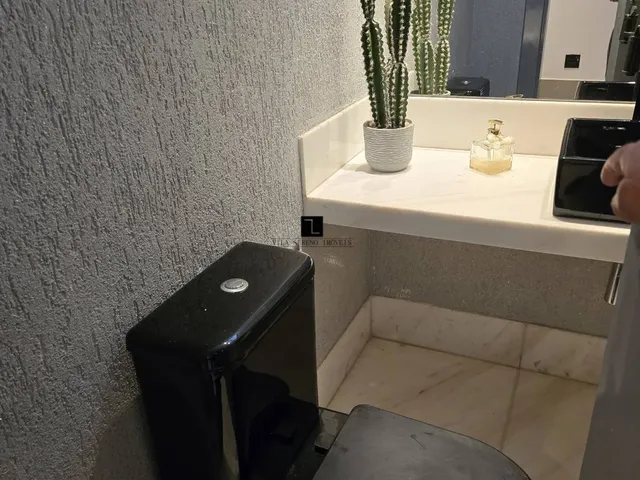 Imagem 2: Casa à venda em Nova Lima, Alphaville - Lagoa dos Ingleses, com 5 quartos, 526m²