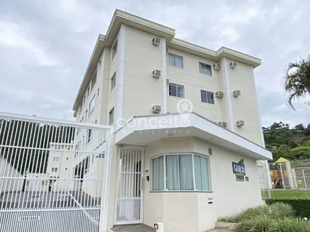Imagem: O apartamento possui 2 Dormitórios, 1 Banheiro, 1 Vaga na