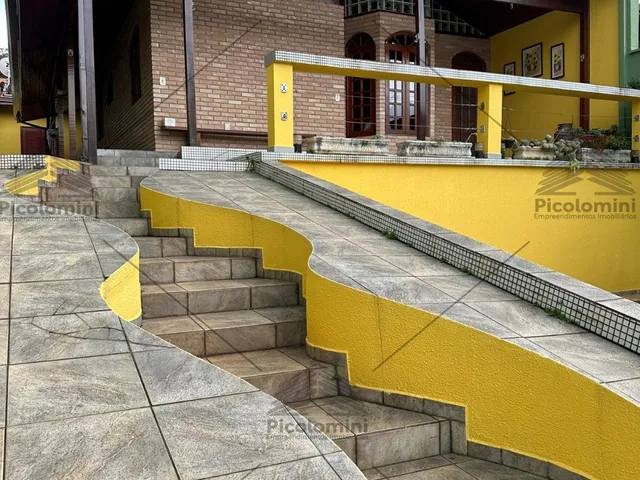Imagem: Casa de Luxo em Condomínio 5 Quartos