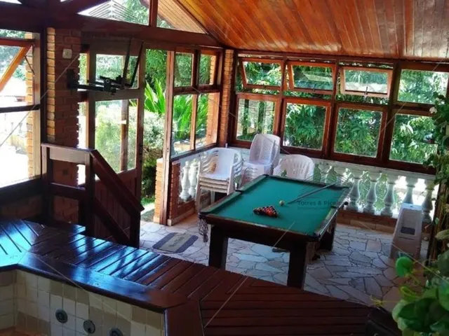Imagem 13: Chácara À Venda em Jacareí com 7700M² e 1500M² de Área Construída, Possui 2 Casas