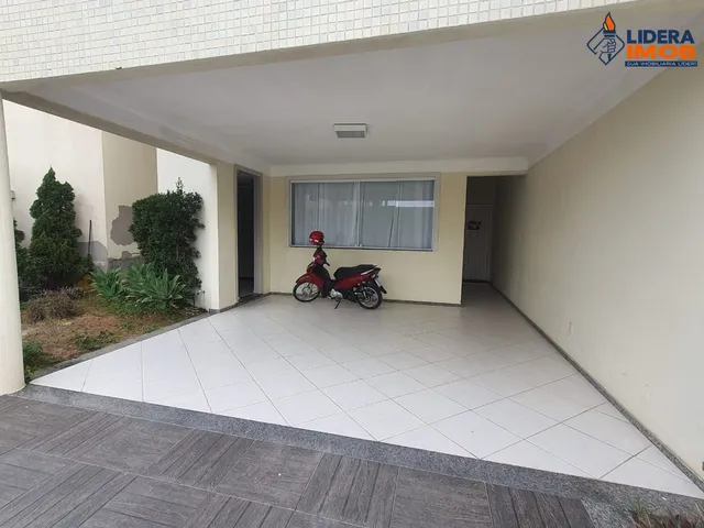 Imagem 2: Casa na Santa Mônica II, Duplex, 4 Quartos, 1 Suíte Master, Garagem Coberta, no