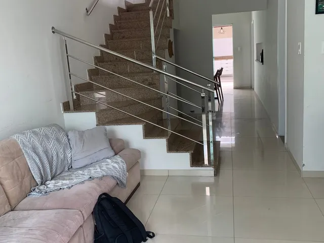 Imagem: Casa residencial para Venda em rua pública