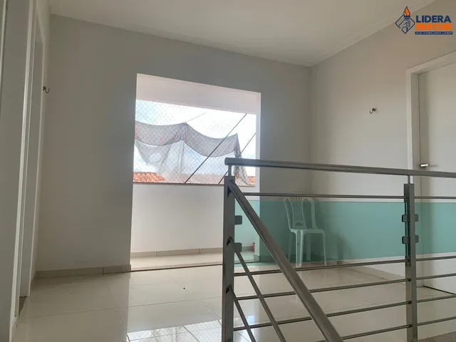 Imagem 2: 0 Casa com 3 dormitórios