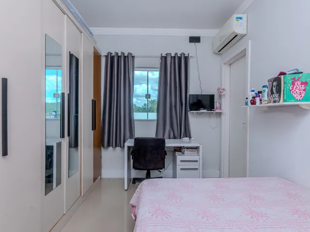 Imagem 3: Apartamento para Venda em Centro com 2 Quartos, Sendo 2 Suítes, 70M²