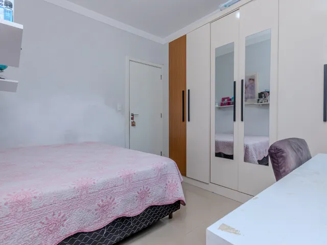 Imagem 4: Apartamento para Venda em Centro com 2 Quartos, Sendo 2 Suítes, 70M²