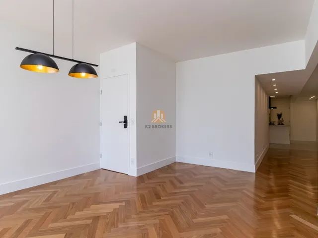 Imagem 12: Apartamento À Venda, no Ed. Solar Jardim em São Paulo, Cerqueira César, com 2 Quartos, 142,96M²