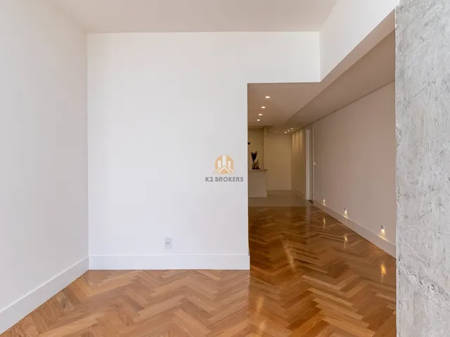 Imagem 14: Apartamento À Venda, no Ed. Solar Jardim em São Paulo, Cerqueira César, com 2 Quartos, 142,96M²