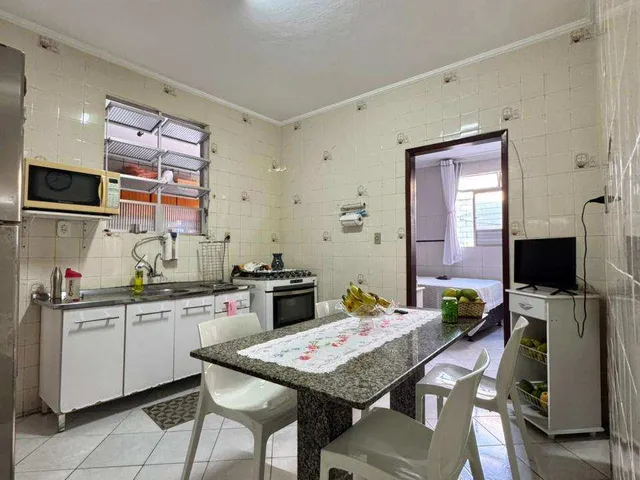 Imagem 2: Casa Ampla à Venda no Orlando Dantas – 2 Quartos com Suíte e 3 Vagas de Garagem