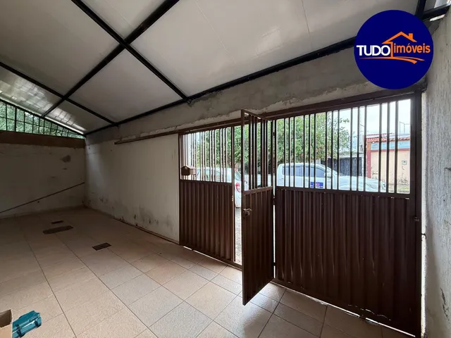 Imagem: TUDO IMÓVEIS Casa esquina, 4 quartos, 3