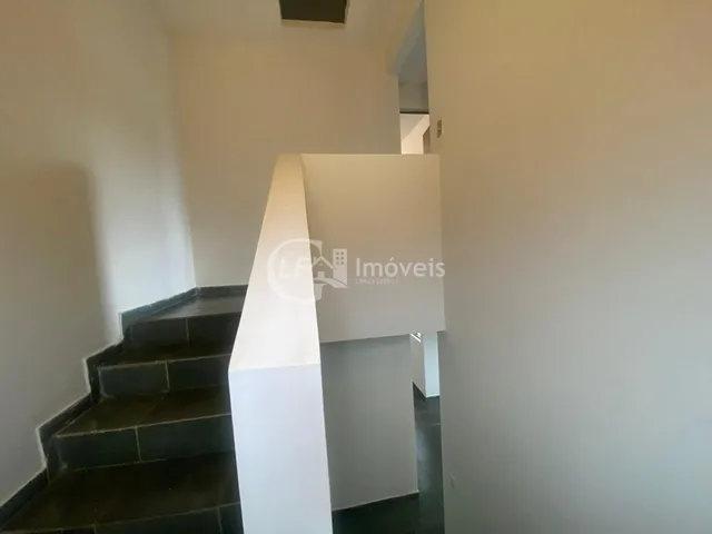 Imagem 8: Duplex À Venda em Condomínio Fechado