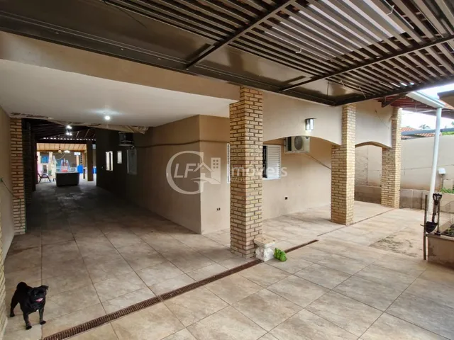 Imagem 10: Você busca um imóvel que une conforto, espaço e potencial de investimento, essa casa