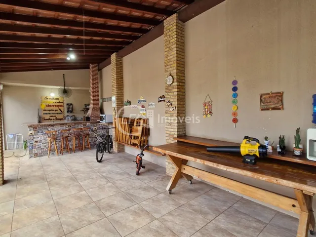 Imagem 16: Você busca um imóvel que une conforto, espaço e potencial de investimento, essa casa