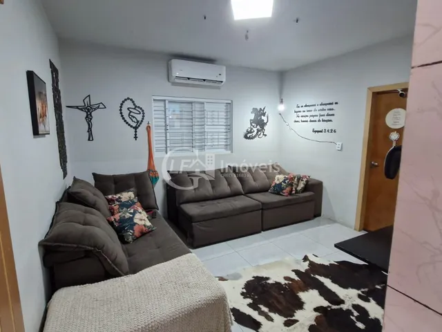 Imagem 7: Você busca um imóvel que une conforto, espaço e potencial de investimento, essa casa